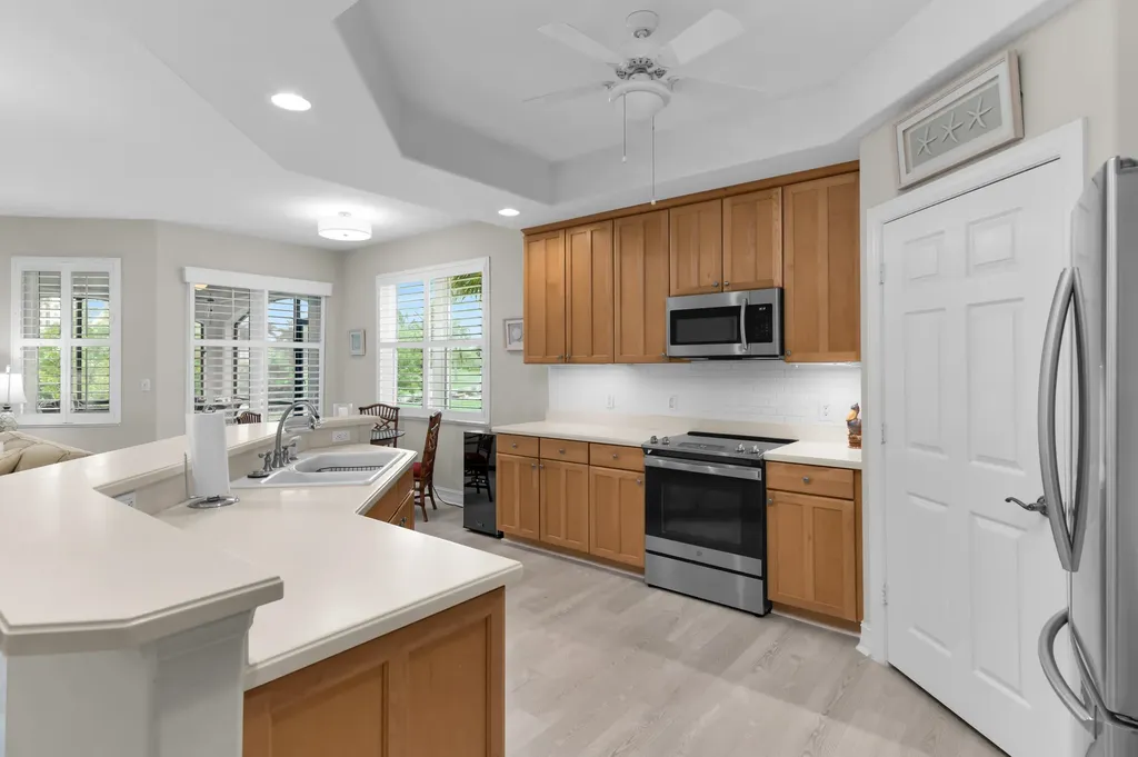 1273 Rialto Way Naples FL 34114