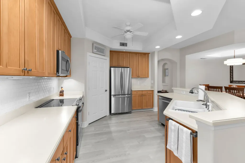 1273 Rialto Way Naples FL 34114