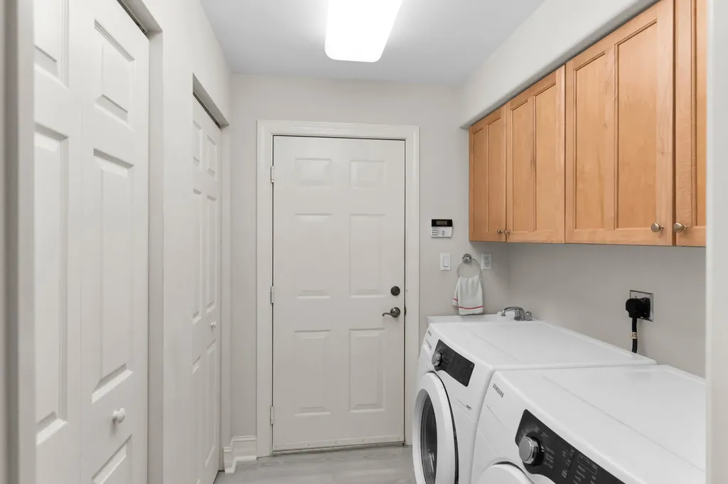 1273 Rialto Way Naples FL 34114