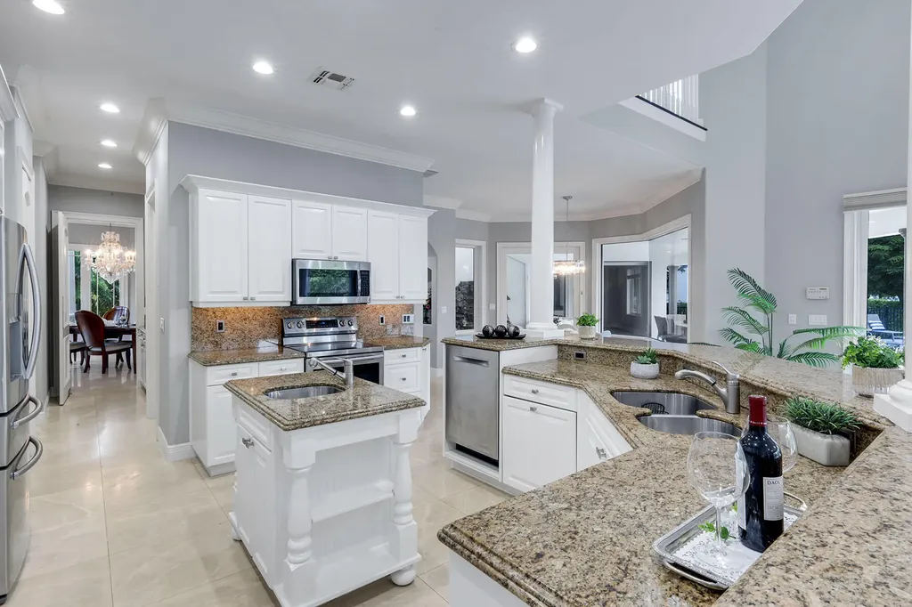 1578 S Barfield Court Marco Island FL 34145