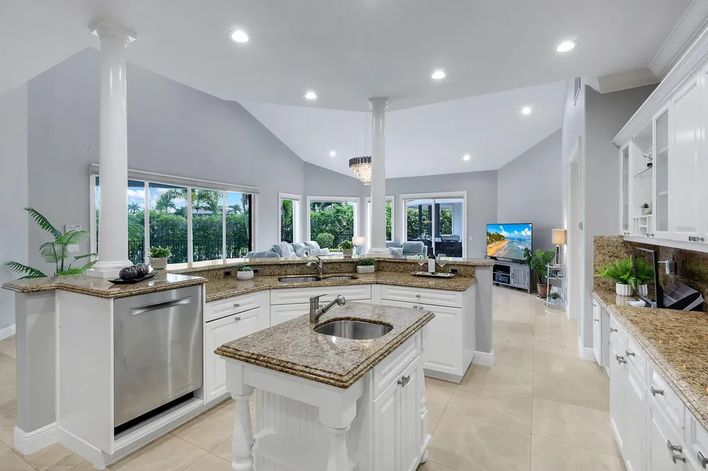 1578 S Barfield Court Marco Island FL 34145