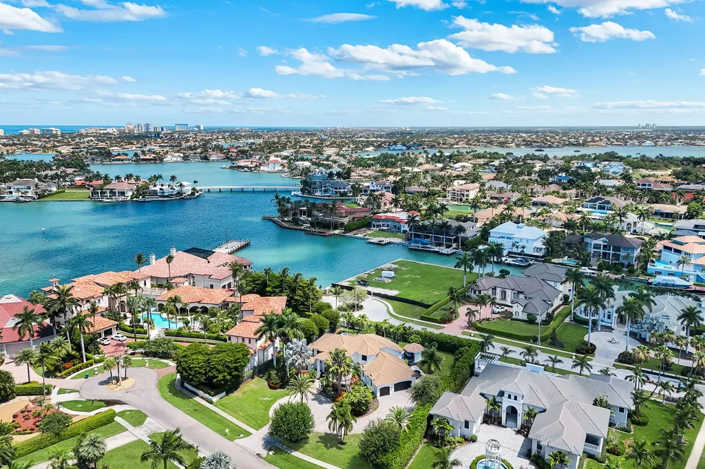 1578 S Barfield Court Marco Island FL 34145