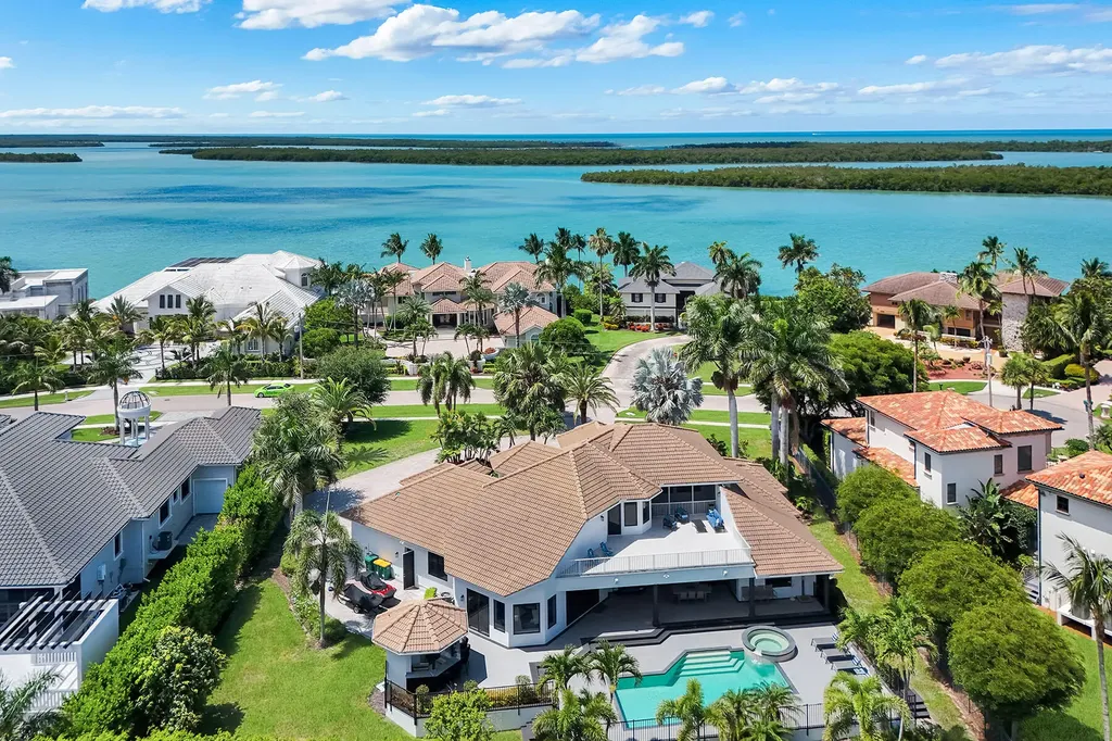 1578 S Barfield Court Marco Island FL 34145