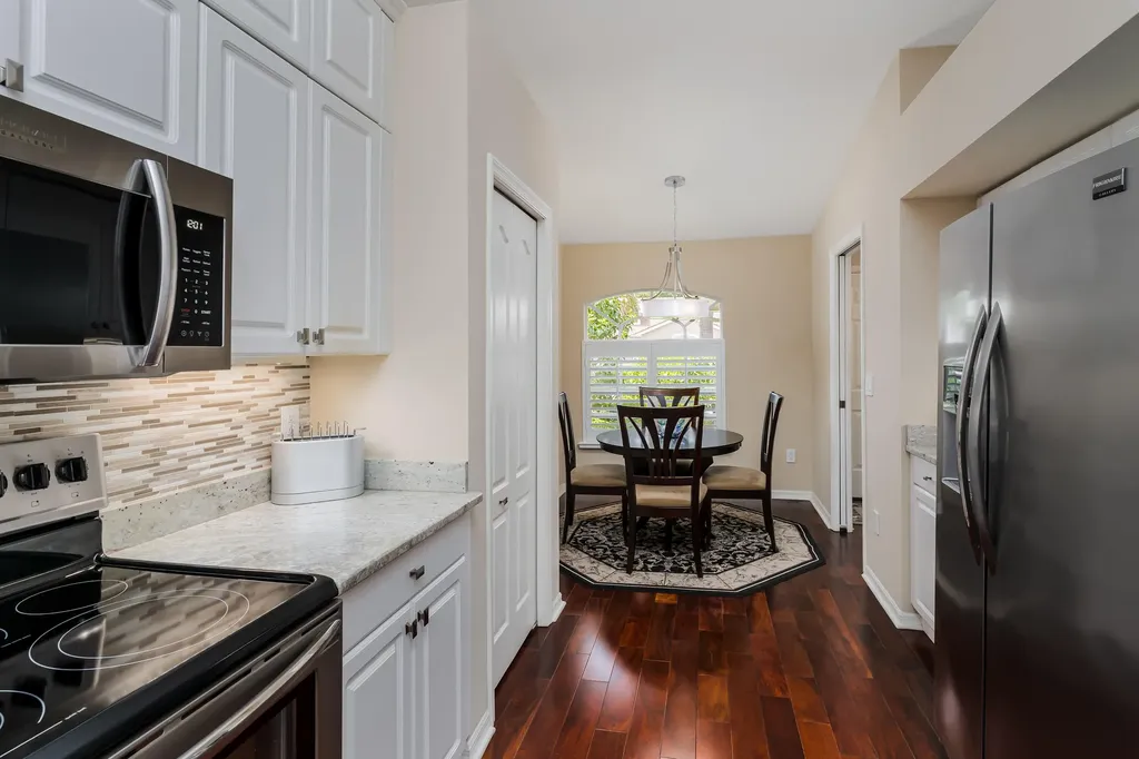 6658 Castlelawn Place Naples FL 34113