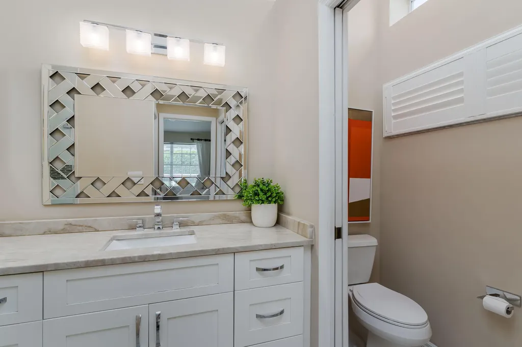 6658 Castlelawn Place Naples FL 34113