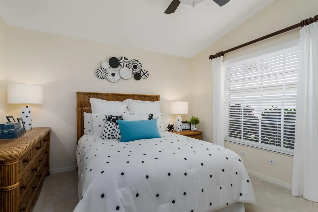 6658 Castlelawn Place Naples FL 34113
