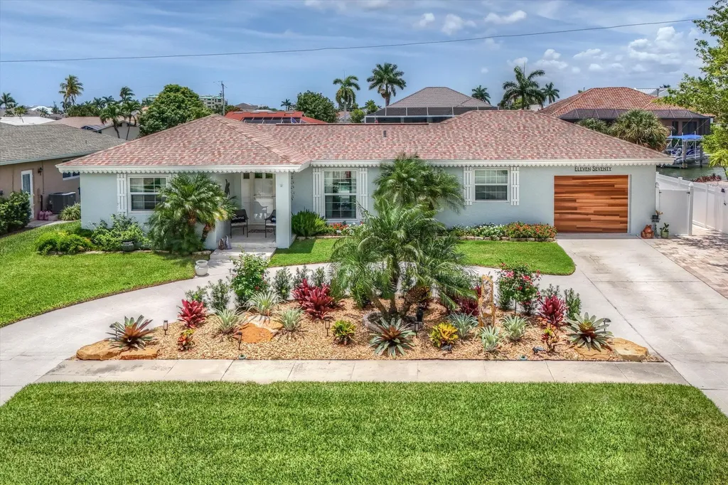 Marco Island FL, 1170 Martinique Court