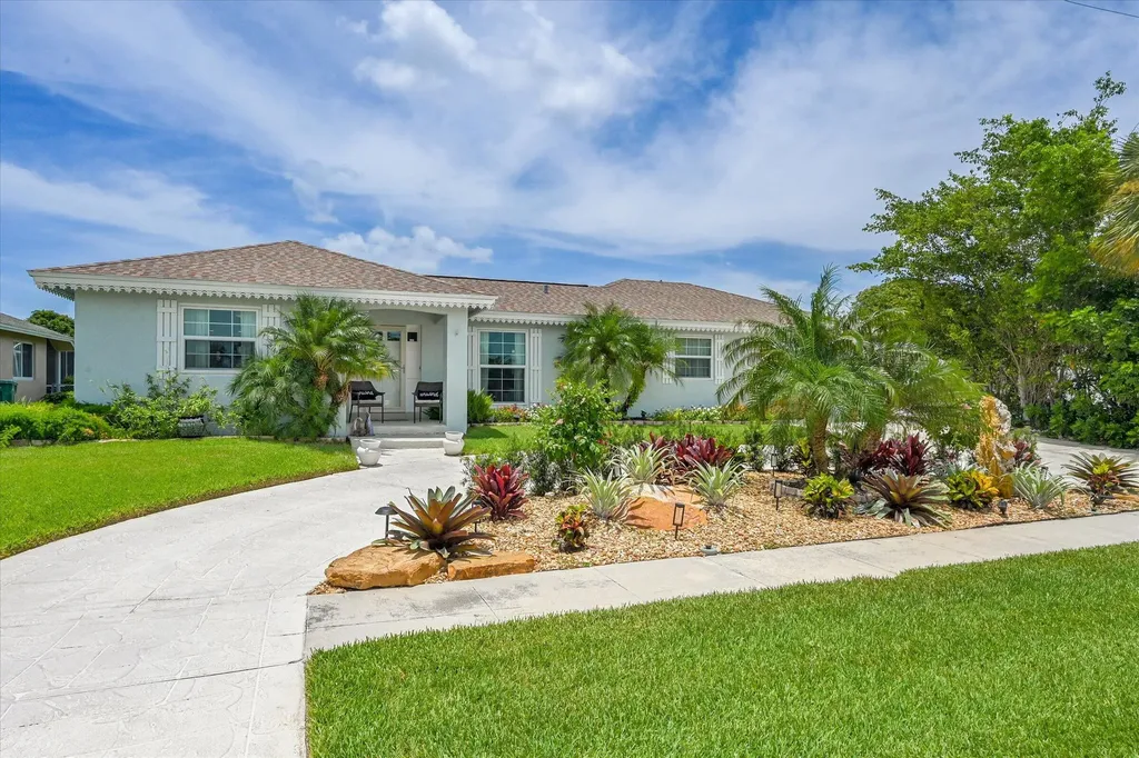 1170 Martinique Court Marco Island FL 34145