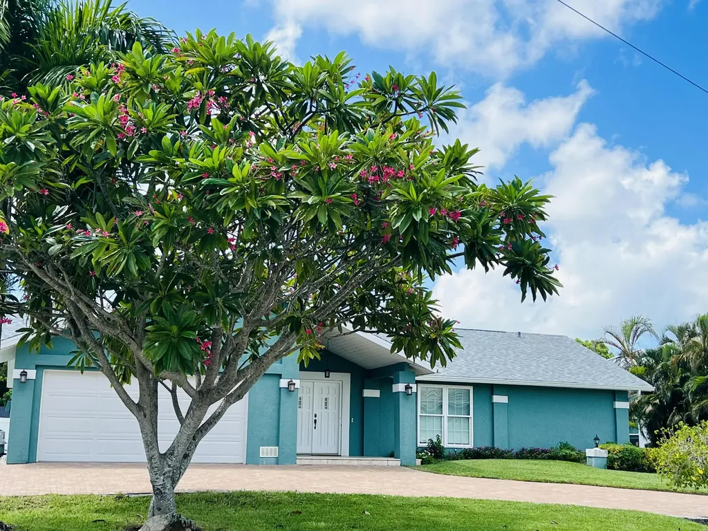 1513 Bermuda Road Marco Island FL 34145