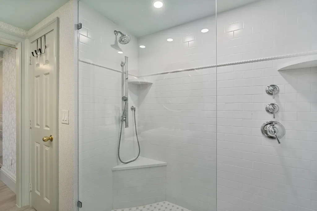 176 S Collier Boulevard Marco Island FL 34145