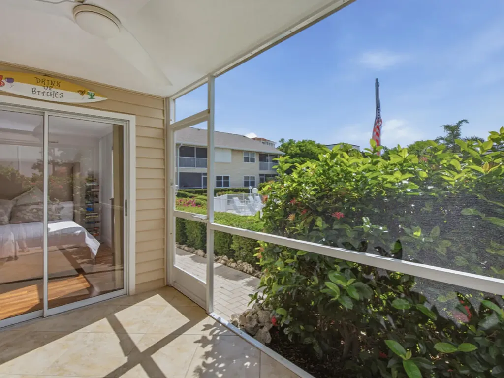 1060 Swallow Avenue Marco Island FL 34145