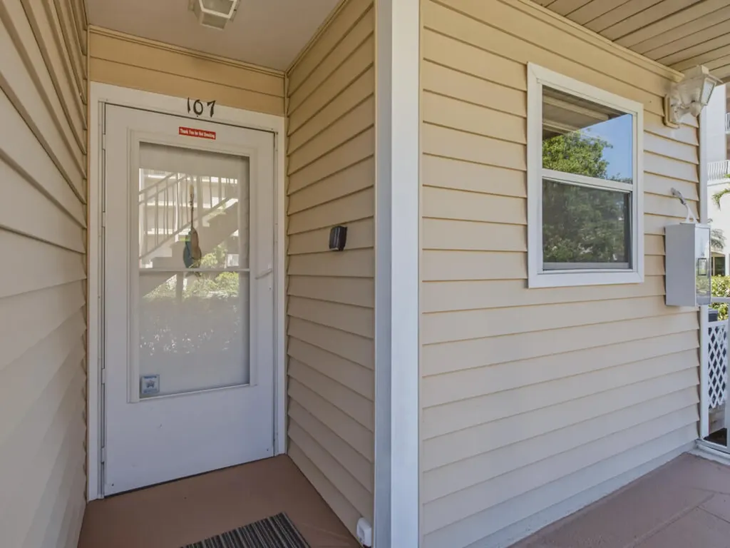 1060 Swallow Avenue Marco Island FL 34145