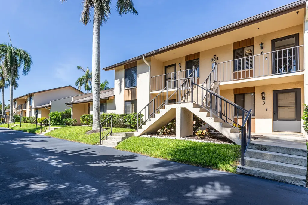 801 W Elkcam Circle Marco Island FL 34145