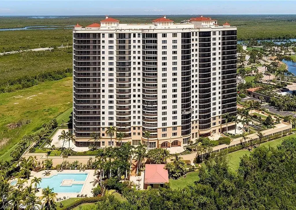 1050 Borghese Lane Naples FL 34114