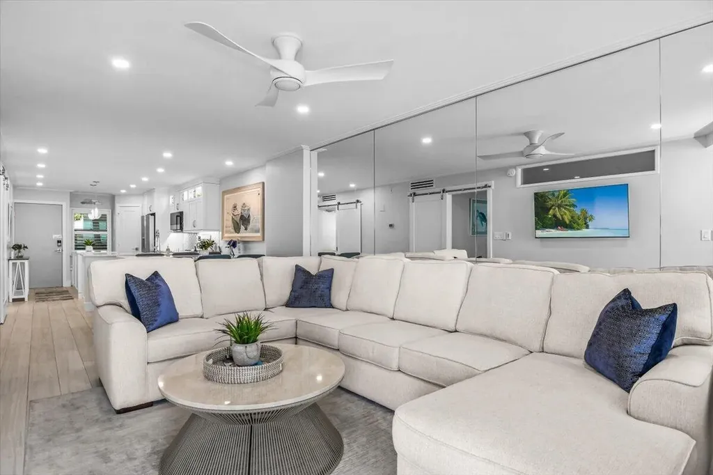 1085 Bald Eagle Drive Marco Island FL 34145