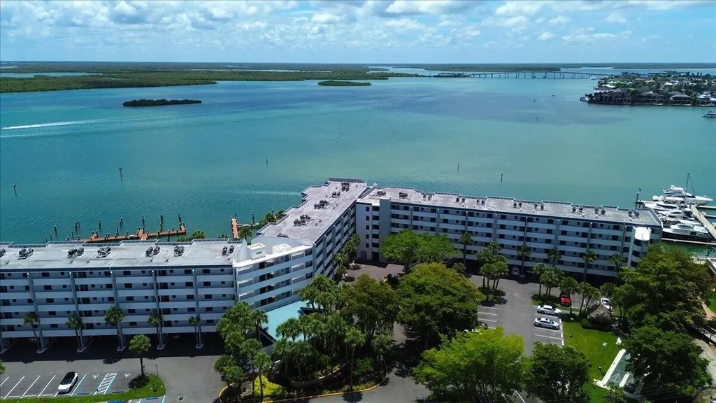 1085 Bald Eagle Drive Marco Island FL 34145
