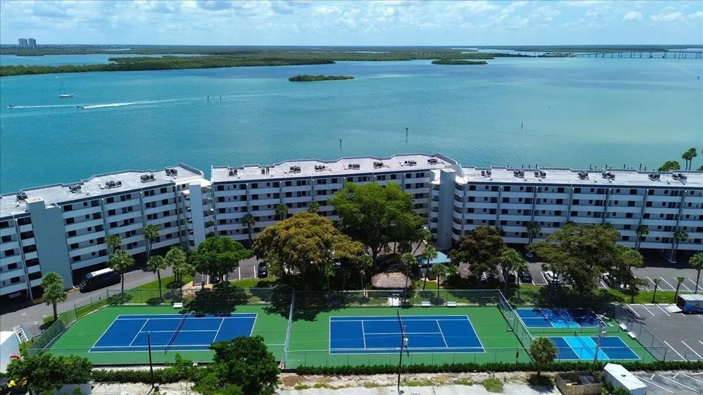 1085 Bald Eagle Drive Marco Island FL 34145