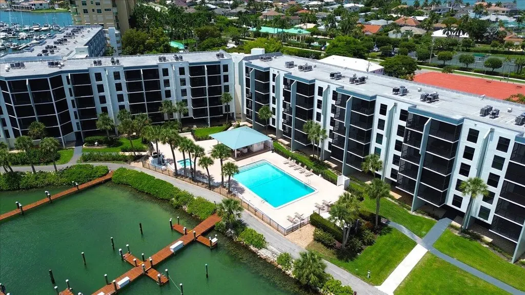 1085 Bald Eagle Drive Marco Island FL 34145