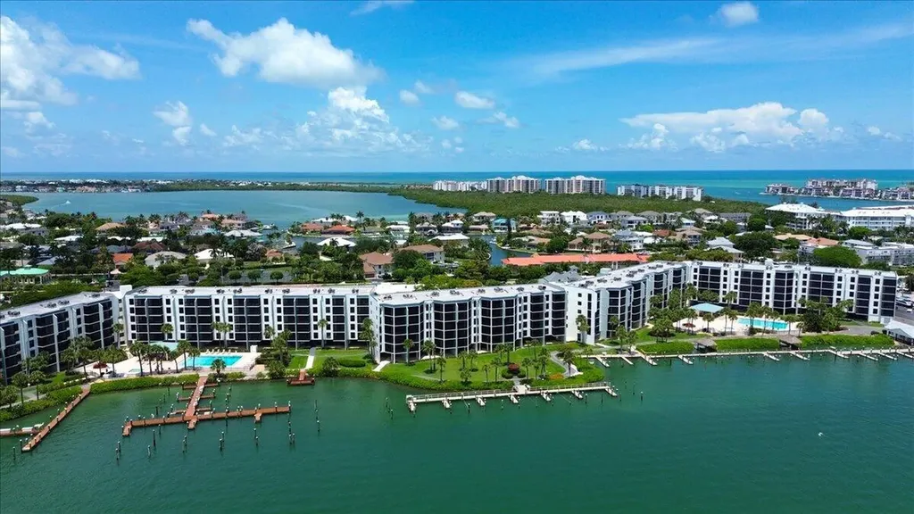 1085 Bald Eagle Drive Marco Island FL 34145