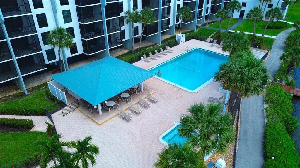 1085 Bald Eagle Drive Marco Island FL 34145