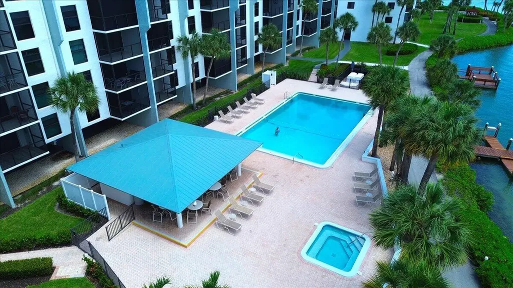 1085 Bald Eagle Drive Marco Island FL 34145