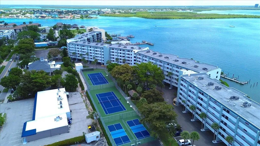 1085 Bald Eagle Drive Marco Island FL 34145