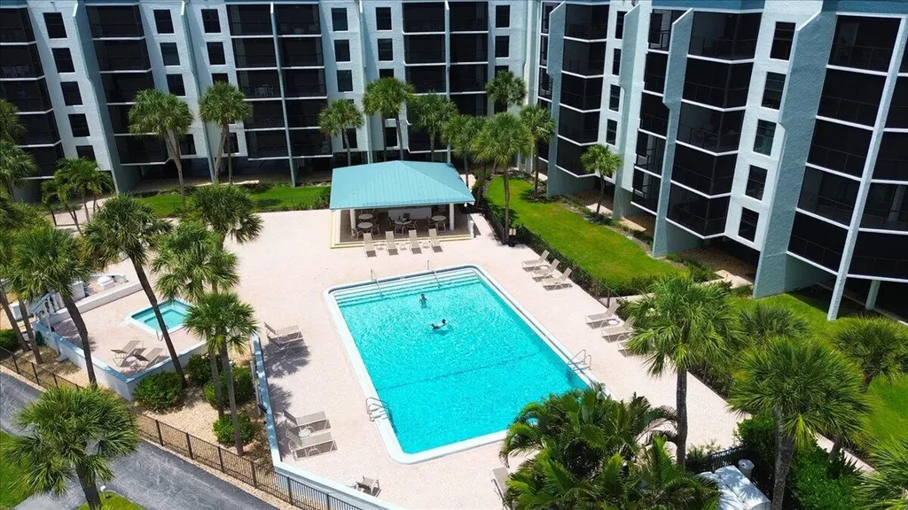 1085 Bald Eagle Drive Marco Island FL 34145