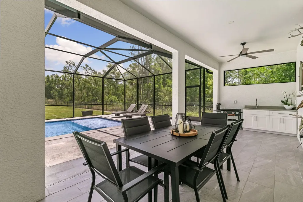 4473 Golden Gate Boulevard E Naples FL 34120