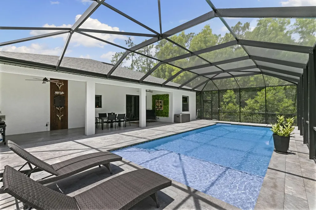 4473 Golden Gate Boulevard E Naples FL 34120