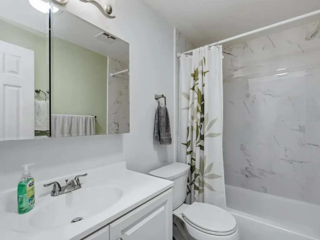 3577 Hibiscus Avenue Naples FL 34104