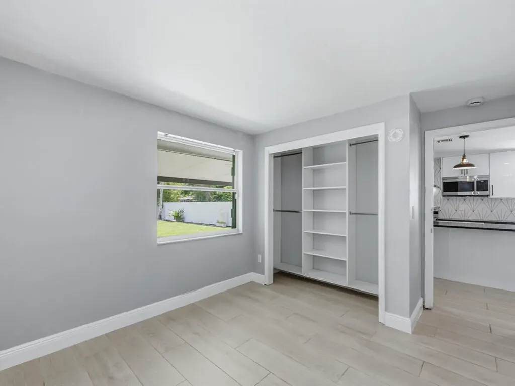 3577 Hibiscus Avenue Naples FL 34104
