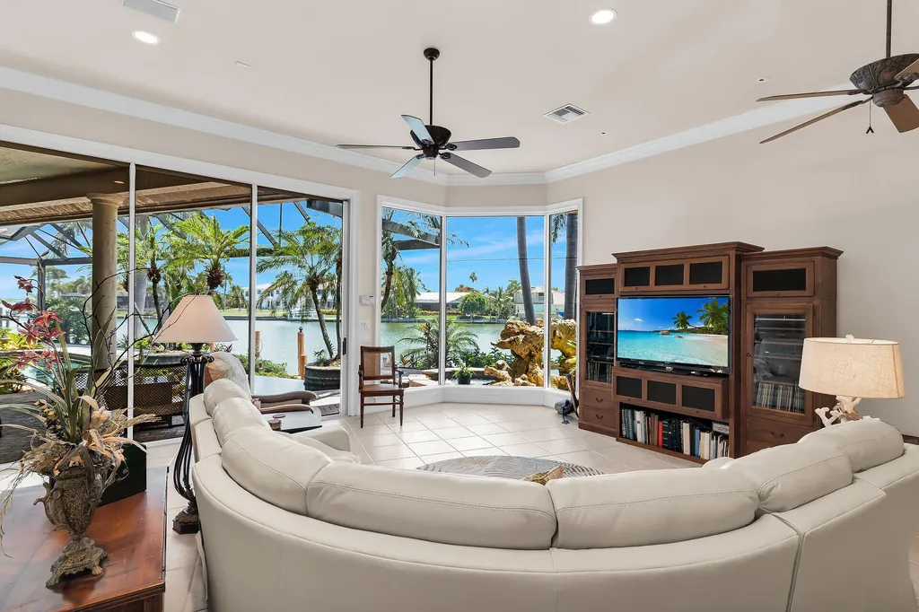 486 Clifton Court Marco Island FL 34145