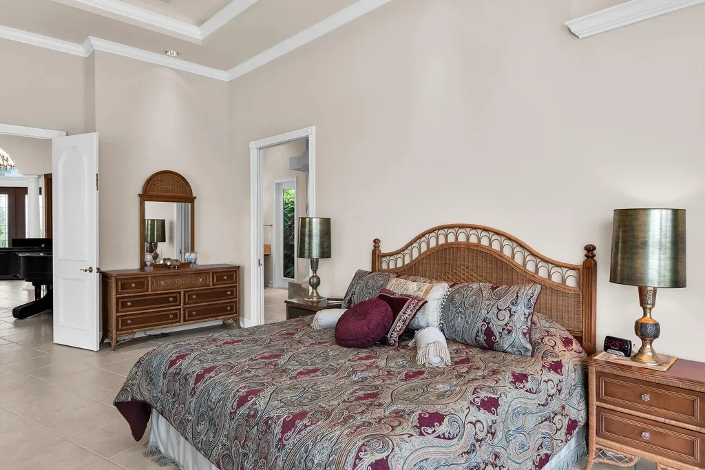 486 Clifton Court Marco Island FL 34145