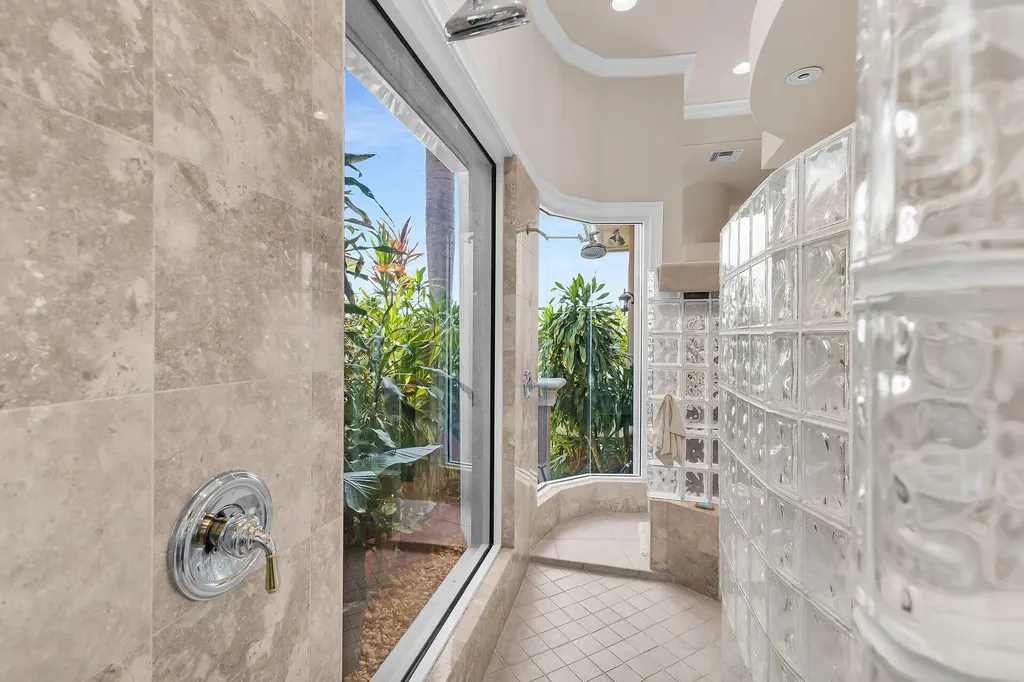 486 Clifton Court Marco Island FL 34145
