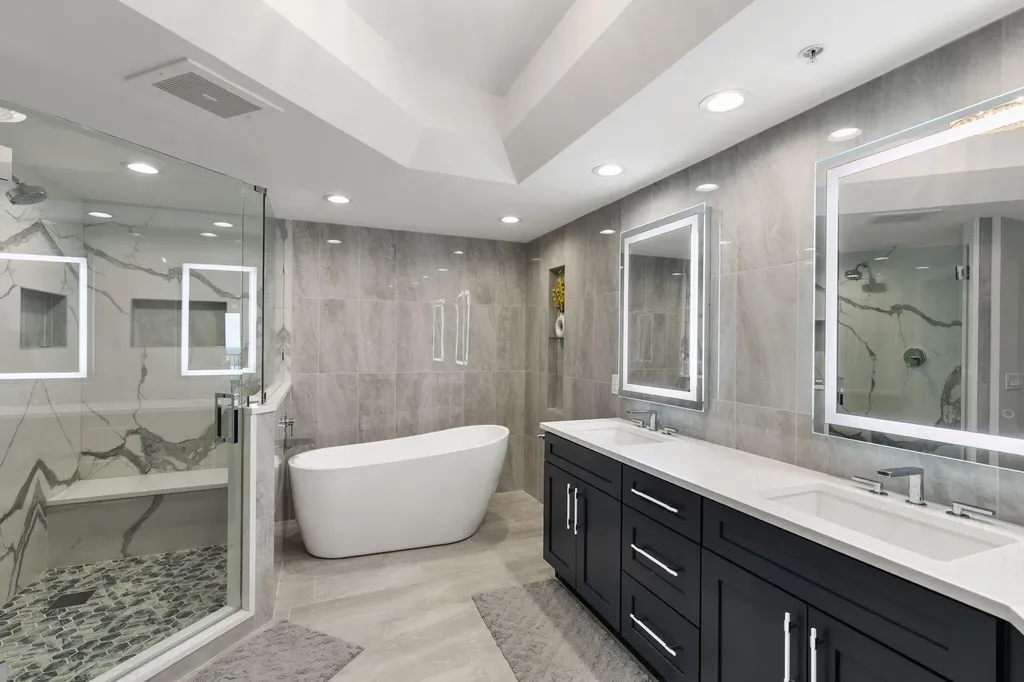 1060 Borghese Lane Naples FL 34114
