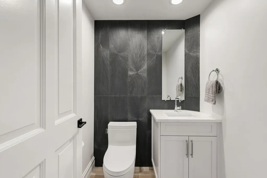 1060 Borghese Lane Naples FL 34114