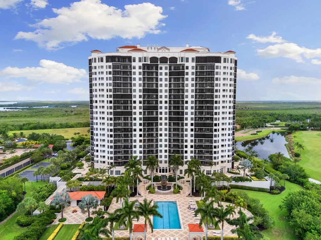 1060 Borghese Lane Naples FL 34114