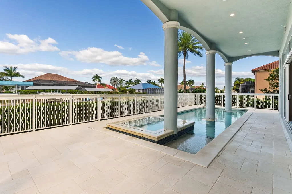 1070 Dana Court Marco Island FL 34145