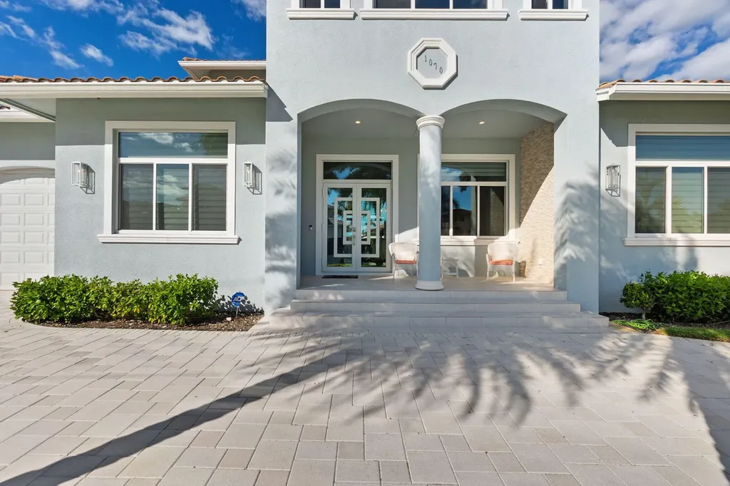 1070 Dana Court Marco Island FL 34145