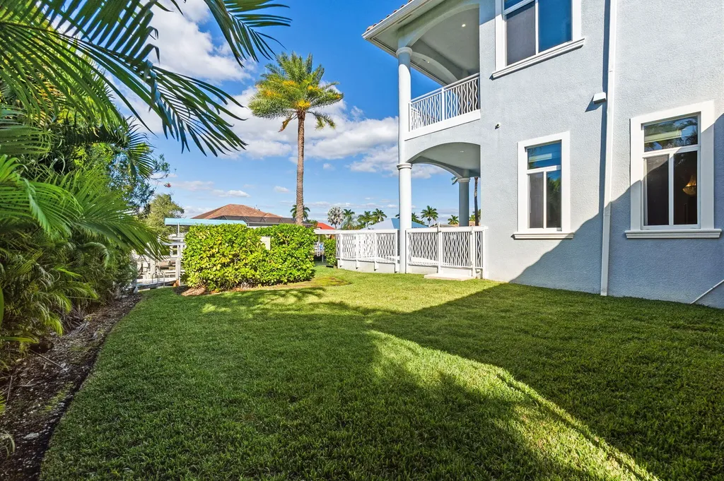 1070 Dana Court Marco Island FL 34145