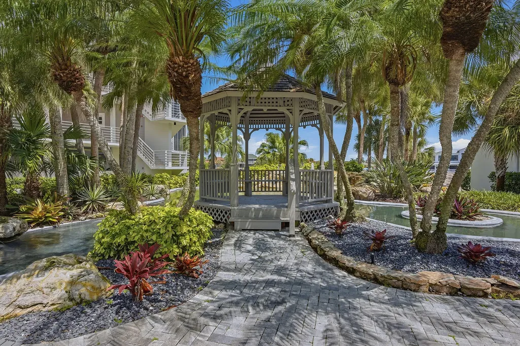 824 Hideaway Circle E Marco Island FL 34145