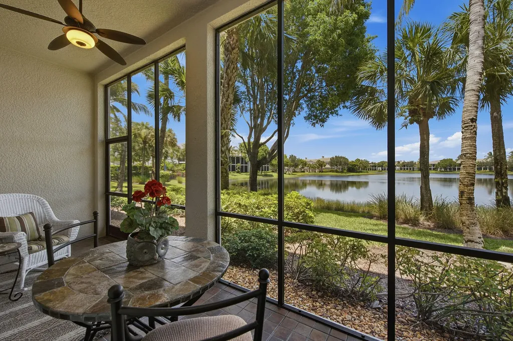 9243 Tesoro Lane Naples FL 34114