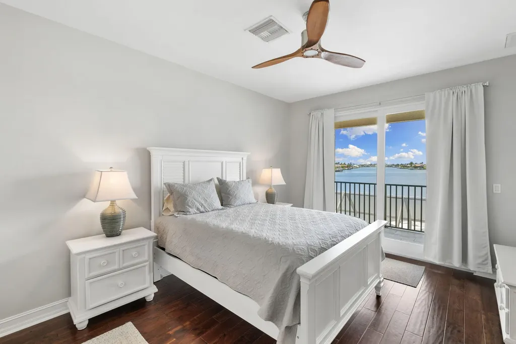 1056 Fieldstone Drive Marco Island FL 34145