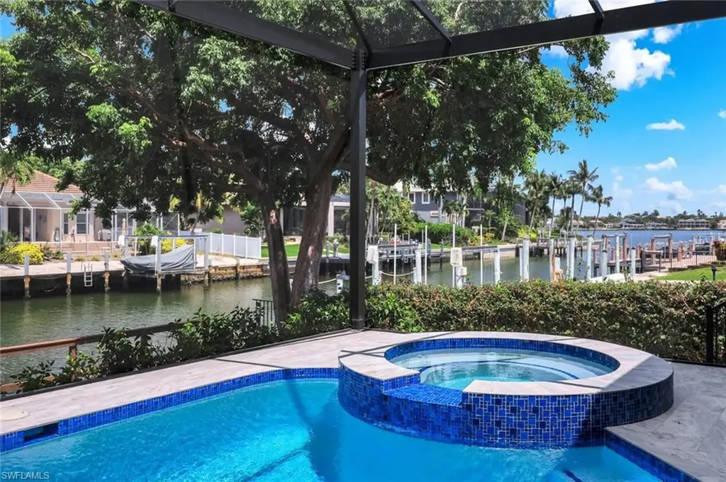 511 Alameda Court Marco Island FL 34145
