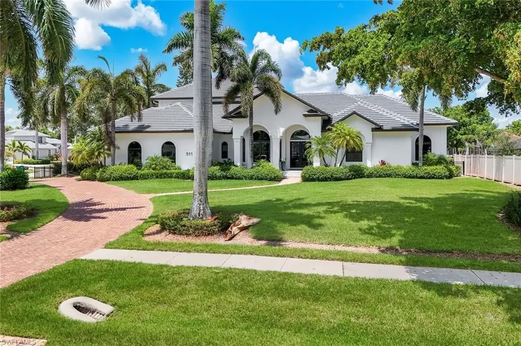 511 Alameda Court Marco Island FL 34145