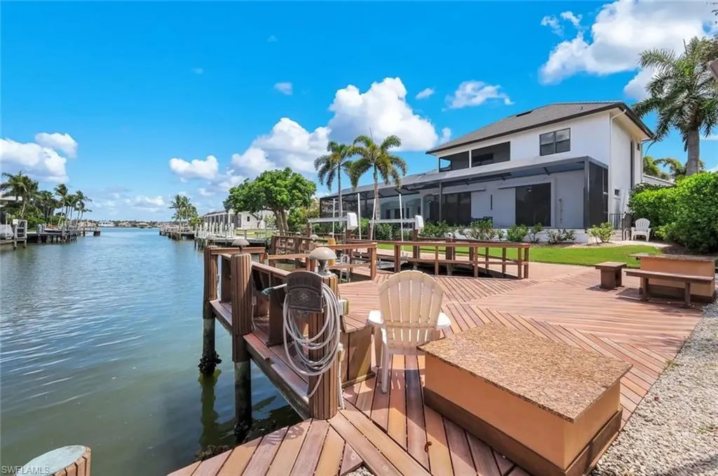 511 Alameda Court Marco Island FL 34145