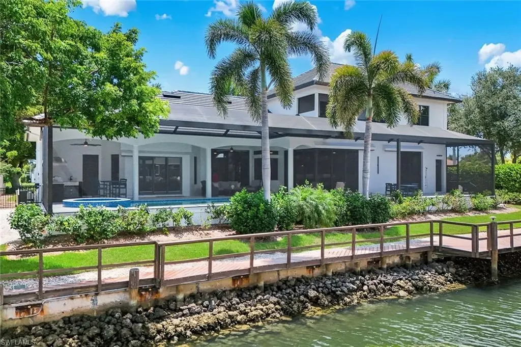511 Alameda Court Marco Island FL 34145