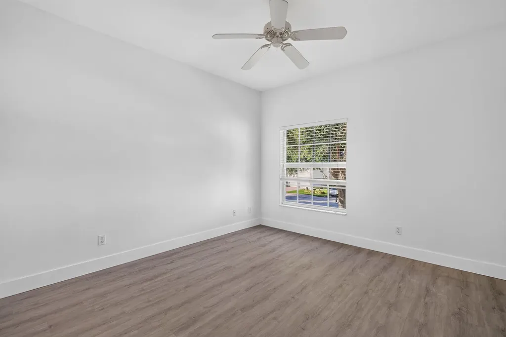 25058 Peacock Lane Naples FL 34114
