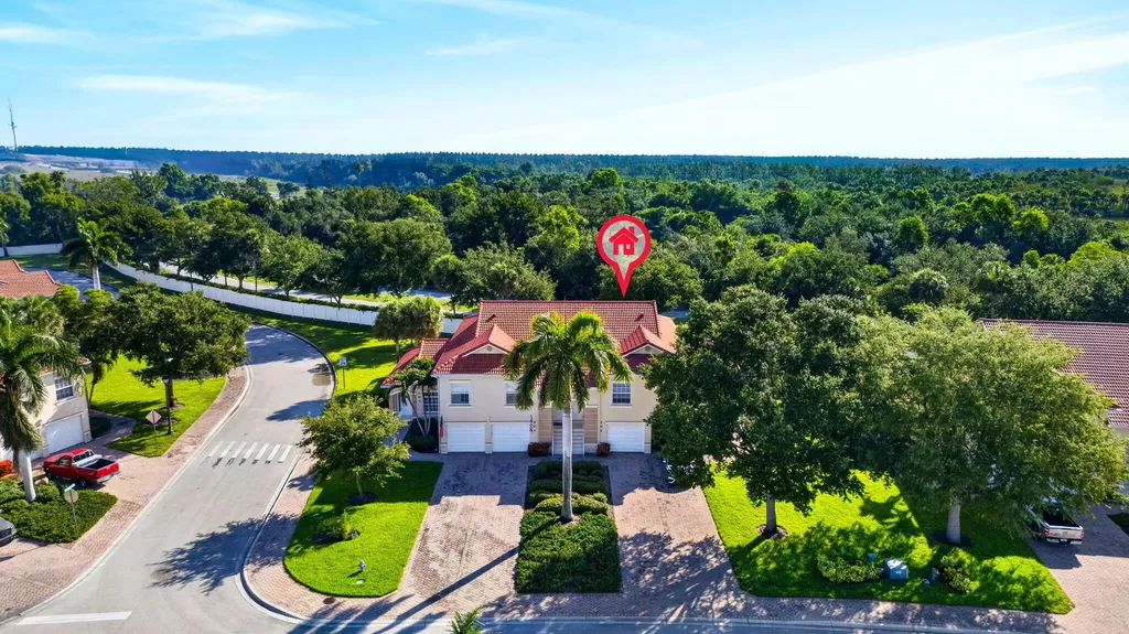 25058 Peacock Lane Naples FL 34114