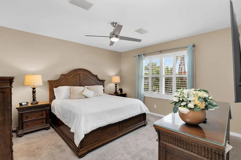 215 Waterside Circle Marco Island FL 34145